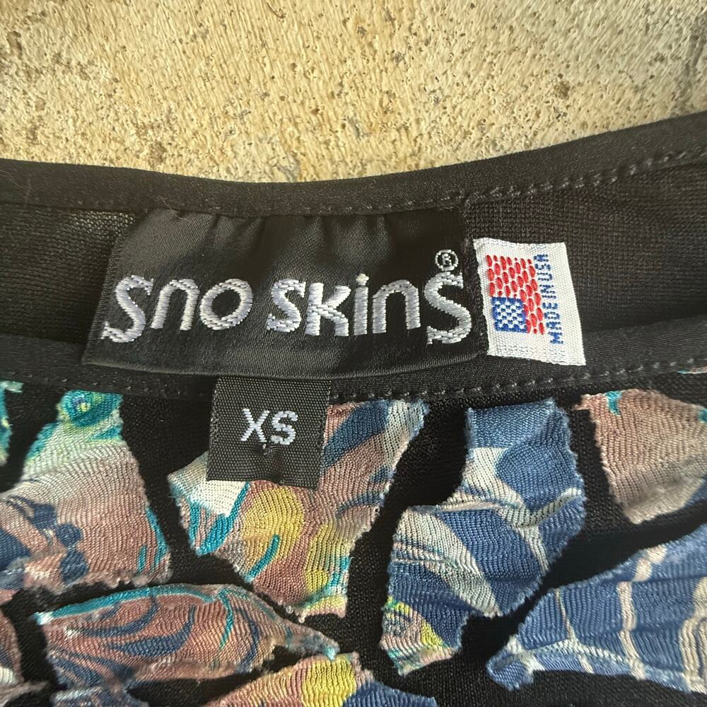 Y2k Top Textured Abstract Print Crinkle Shirt Sno… - image 3